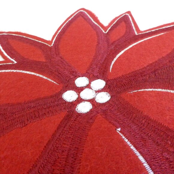 NEW 29” CHRISTMAS POINSETTIA EMBROIDERED WOOL TABLE RUNNER MAT CENTERPIECE - Picture 8 of 10